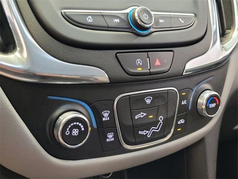 Used 2022 Chevrolet Equinox LS image 19