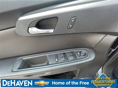 Used 2010 Chevrolet Traverse LT w/ Personal Connectivity Package image 21