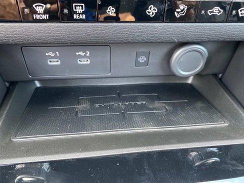 New 2025 Mitsubishi Outlander AWD image 15