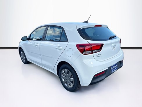 Used 2022 Kia Rio S image 5