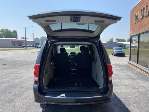 Used 2019 Dodge Grand Caravan SE image 13