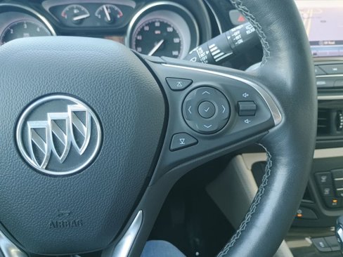 Used 2019 Buick Envision Essence image 25