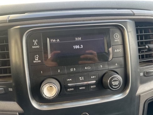 Used 2015 RAM 1500 Express image 17