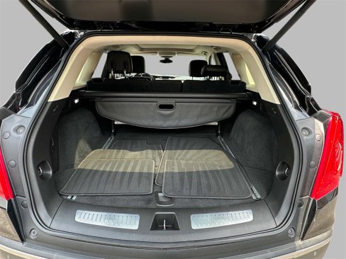 Used 2017 Cadillac XT5 Luxury w/ Driver Awareness Package image 17