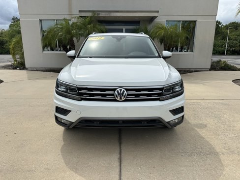 Used 2019 Volkswagen Tiguan SEL Premium image 9