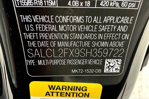 Used 2025 Land Rover Discovery Sport Dynamic SE image 34