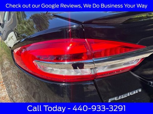 Certified 2018 Ford Fusion SE w/ Equipment Group 201A image 23