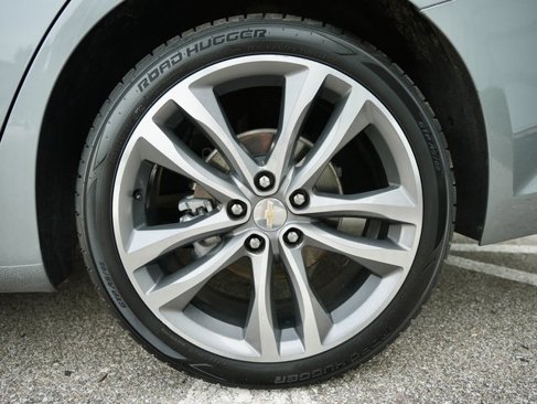 Used 2023 Chevrolet Malibu LT image 29
