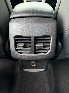 Used 2019 Ford Fusion SE image 17