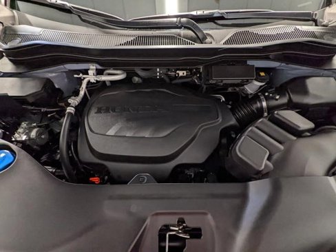 Certified 2025 Honda Ridgeline Black Edition image 36