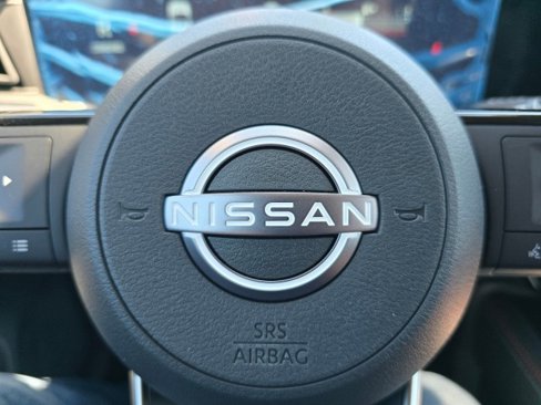 New 2025 Nissan Kicks SR image 39