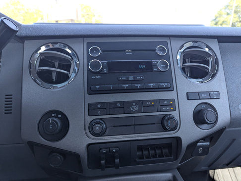 Used 2011 Ford F250 XLT w/ XLT Interior Pkg image 15