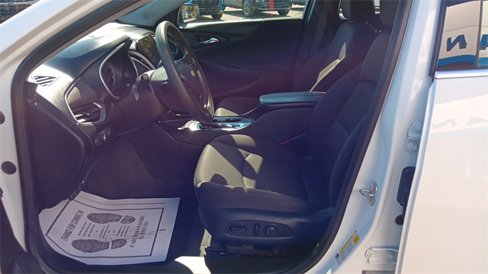 Used 2023 Chevrolet Malibu LT image 12