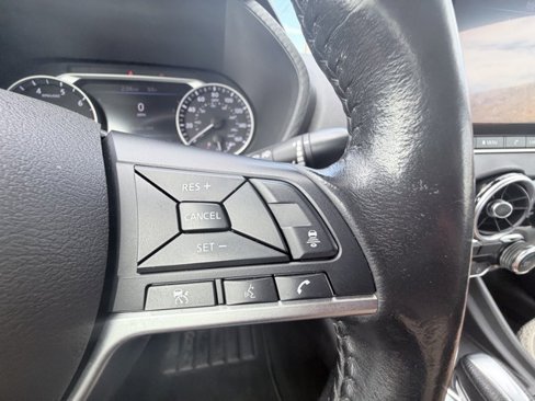 Used 2022 Nissan Sentra SV w/ Trunk Package image 11