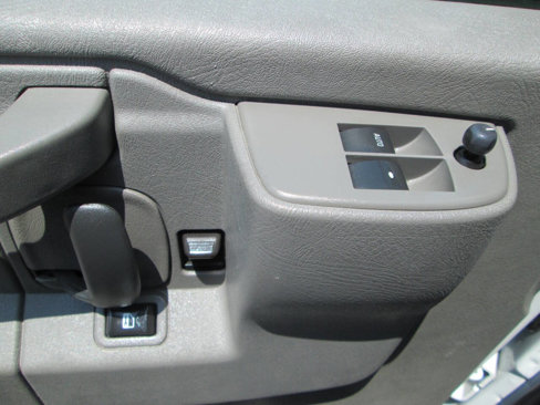 Used 2023 Chevrolet Express 2500 w/ Driver Convenience Package image 12