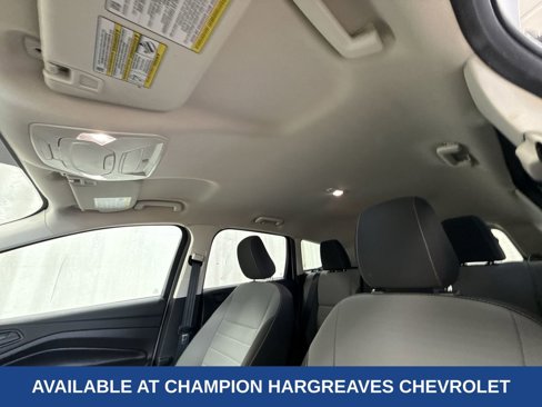 Used 2019 Ford Escape S image 26