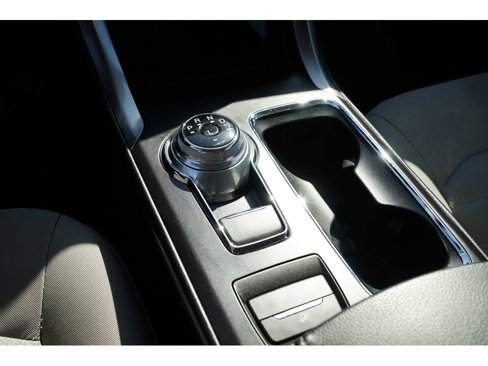 Used 2018 Ford Fusion S image 24