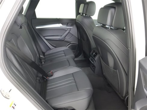 Used 2025 Audi Q5 2.0T Premium Plus image 14