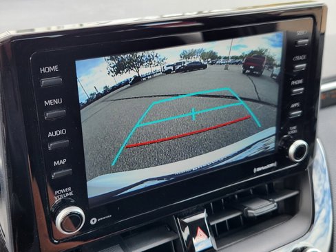 Used 2022 Toyota Corolla LE image 20