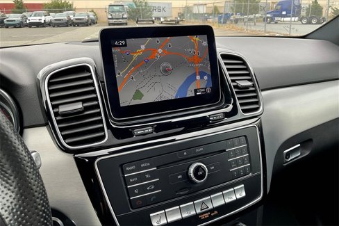 Used 2018 Mercedes-Benz GLE 350 4MATIC image 6