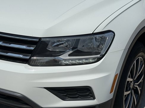 Used 2019 Volkswagen Tiguan SEL image 11