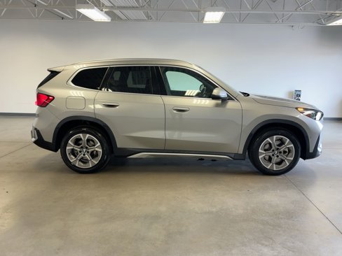 Used 2025 BMW X1 xDrive28i image 8