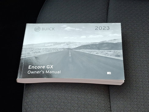 Certified 2023 Buick Encore GX Select w/ Safety Package II image 27