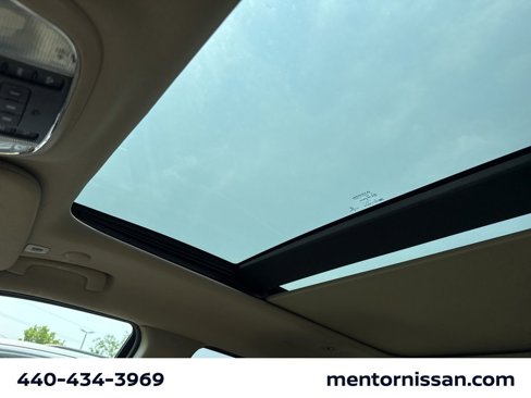 Used 2019 Jeep Grand Cherokee Overland image 60