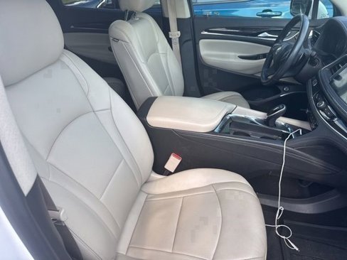 Used 2021 Buick Enclave Essence w/ Sound and Sites Package image 23