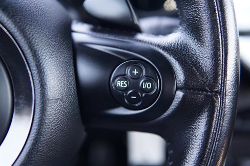 Used 2011 MINI Cooper S image 18