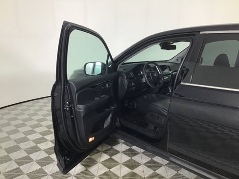 Used 2019 Honda Ridgeline RTL-E image 10