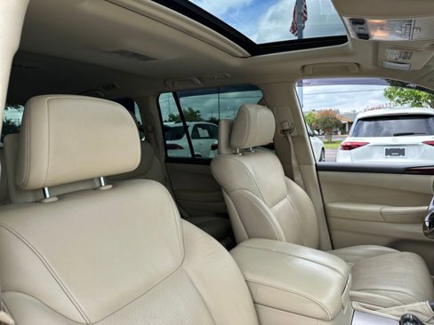 Used 2014 Lexus LX 570 4WD image 33
