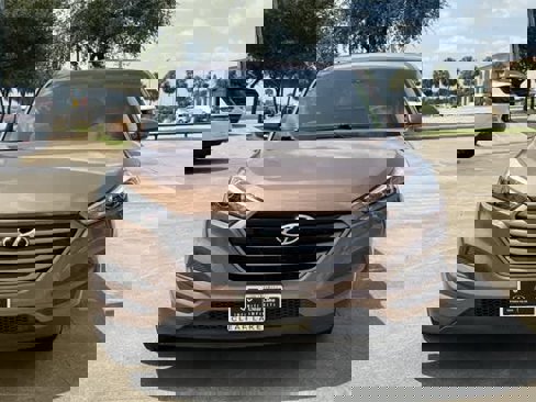 Used 2016 Hyundai Tucson SE image 6