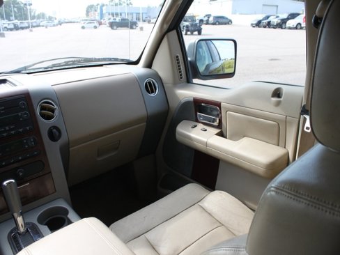 Used 2007 Ford F150 Lariat image 7