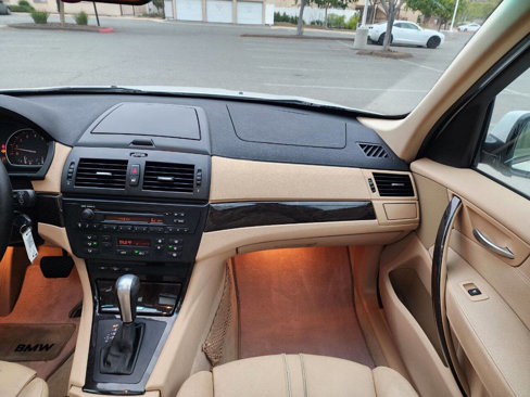 Used 2007 BMW X3 3.0si image 11