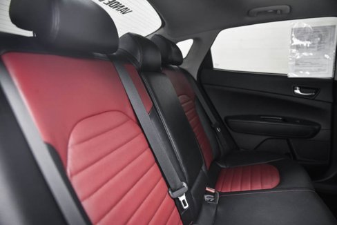 Used 2019 Kia Optima SX image 14