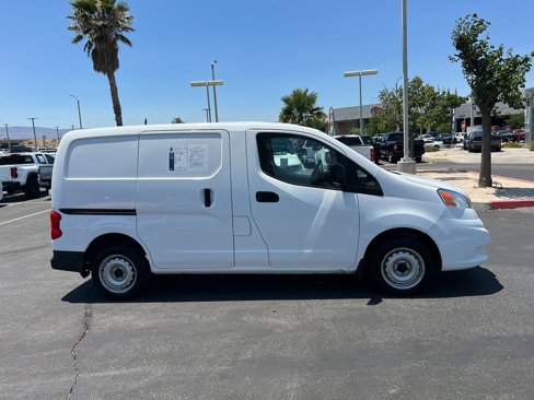 Used 2020 Nissan NV200 S image 7