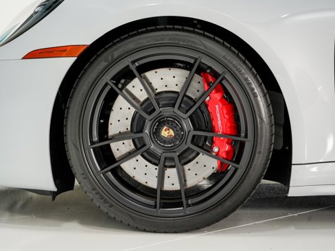 Used 2024 Porsche 911 Carrera GTS image 35