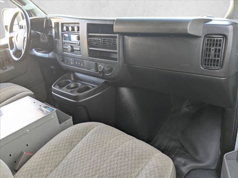 Used 2020 Chevrolet Express 2500 w/ Communications Package image 18