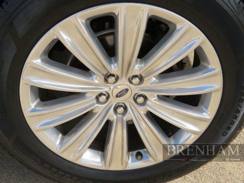 Used 2020 Ford Explorer Limited image 10