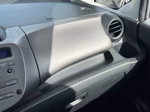 Used 2009 Honda Fit Sport image 16