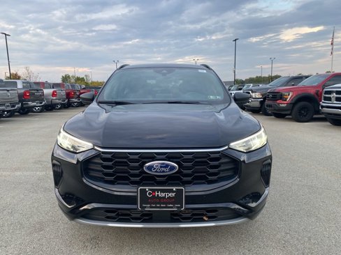 Used 2024 Ford Escape ST-Line image 6