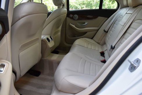 Used 2015 Mercedes-Benz C 300 4MATIC Sedan w/ Driver Assistance Package image 37