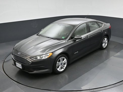 Used 2018 Ford Fusion S image 52
