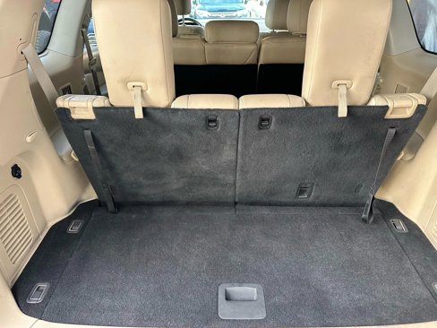 Used 2016 Nissan Pathfinder Platinum image 28