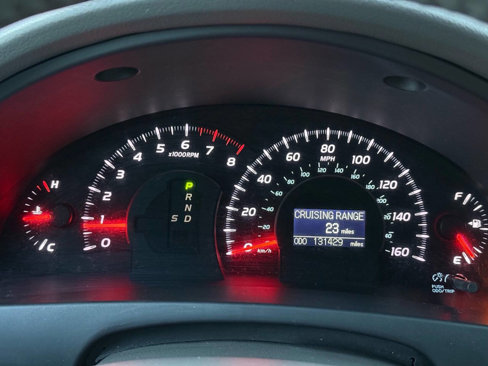Used 2007 Toyota Camry XLE image 24