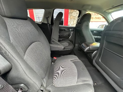 Used 2013 Chevrolet Traverse LT image 9