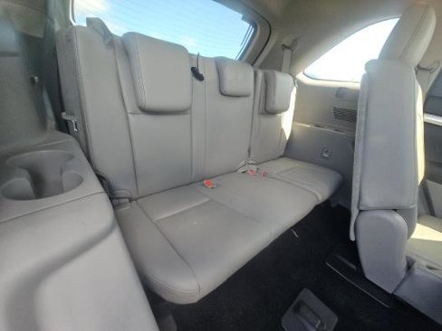 Used 2018 Toyota Highlander XLE image 18