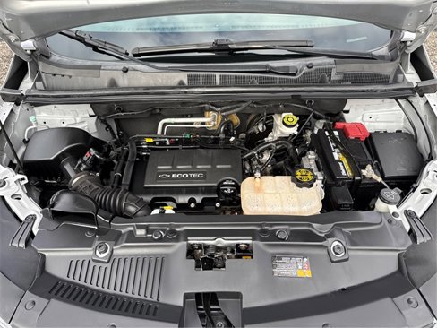 Used 2017 Chevrolet Trax LT w/ LT Convenience Package image 25