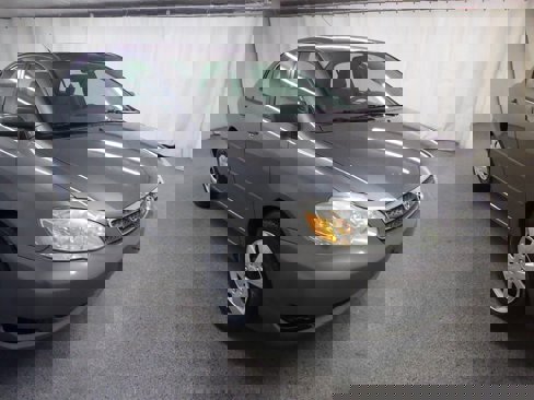 Used 2007 Toyota Corolla CE image 1